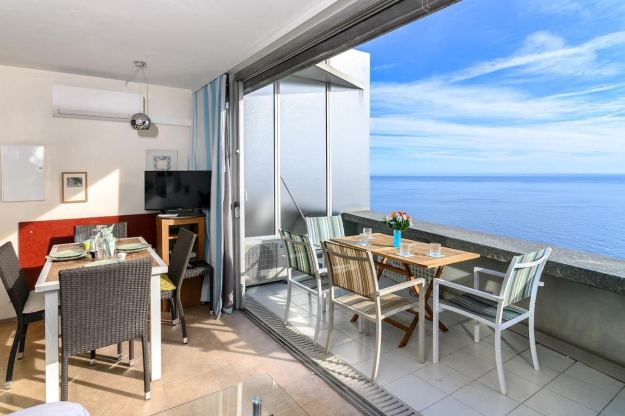 Air-Conditioned Apartment With Sea View Furnished Terrace & Parking Cap-d'Ail Kültér fotó