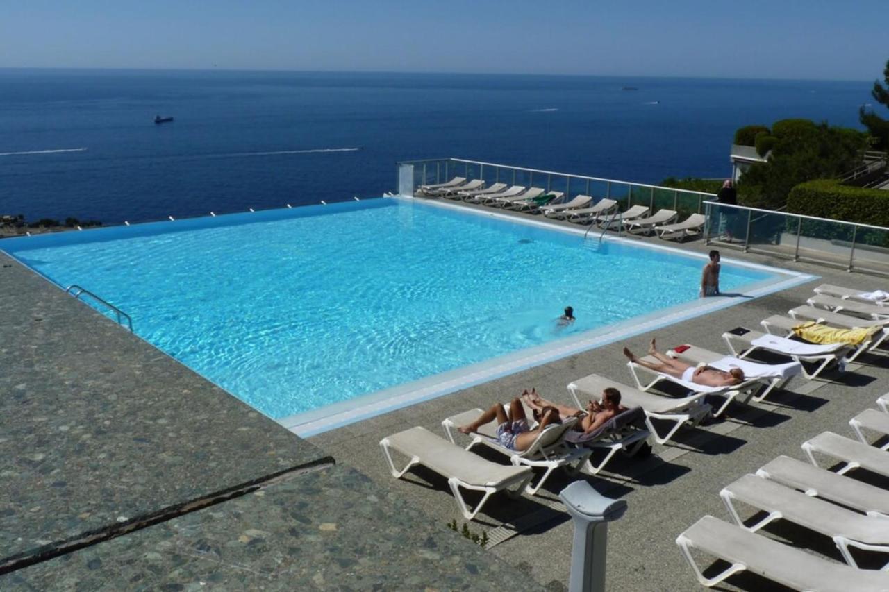Air-Conditioned Apartment With Sea View Furnished Terrace & Parking Cap-d'Ail Kültér fotó
